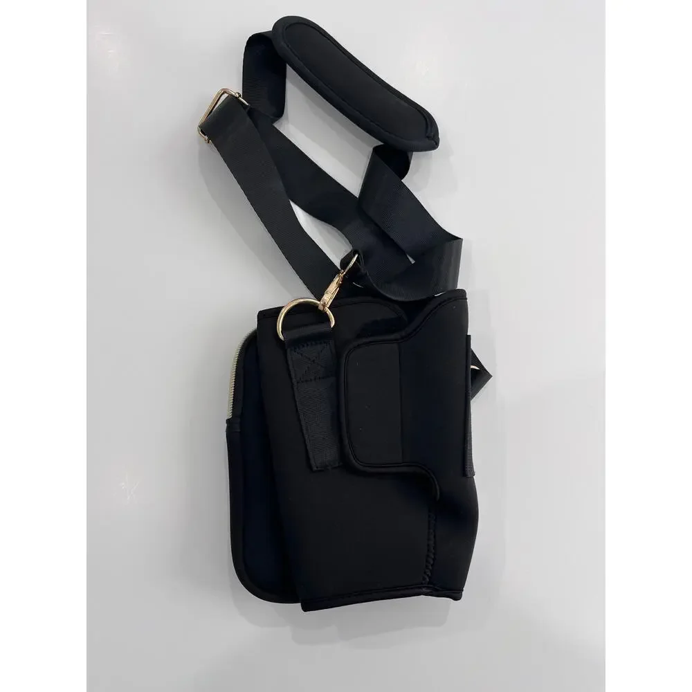 Buc-ee's Black Insulated Crossbody Tumbler Bag With Gold Hardware & Straw Topper